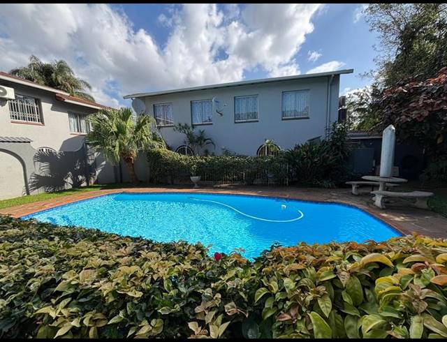 3 BEDROOM DUPLEX FOR SALE IN MUSGRAVE